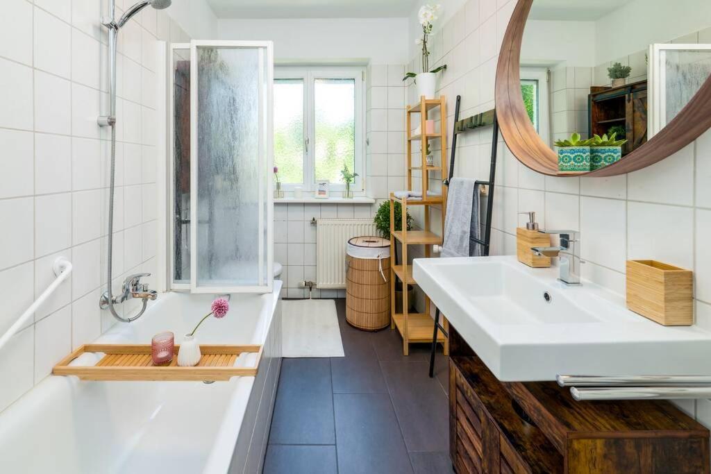 Eg Rechts -Wunderschone 80M² Grosse 3-Zimmer City Wohnung Nahe Salzburg Freilassing Luaran gambar