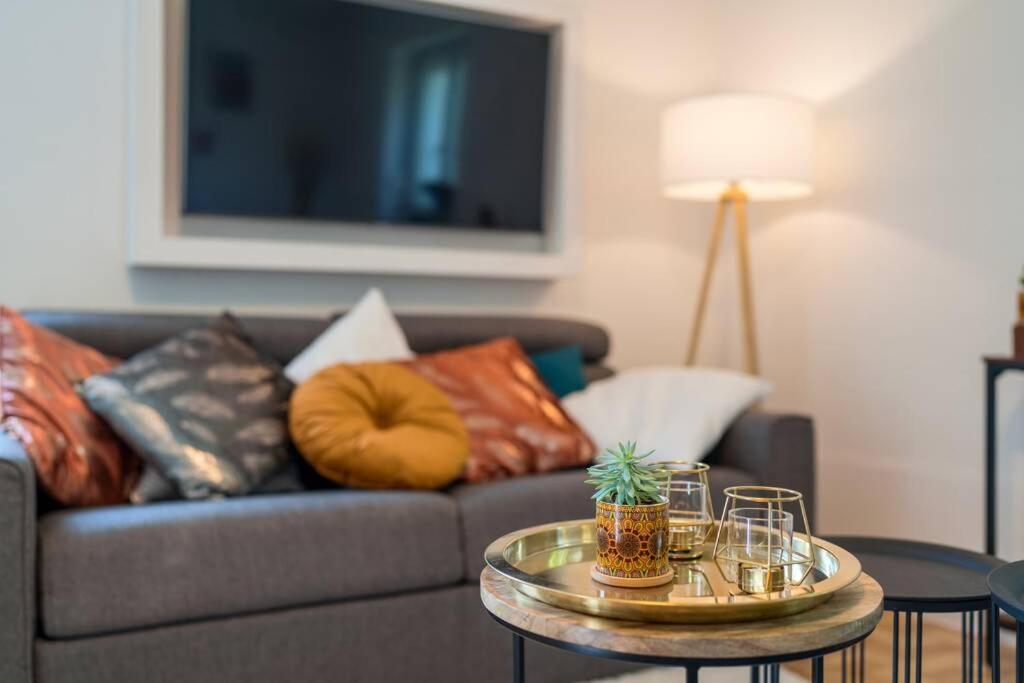 Eg Rechts -Wunderschone 80M² Grosse 3-Zimmer City Wohnung Nahe Salzburg Freilassing Luaran gambar